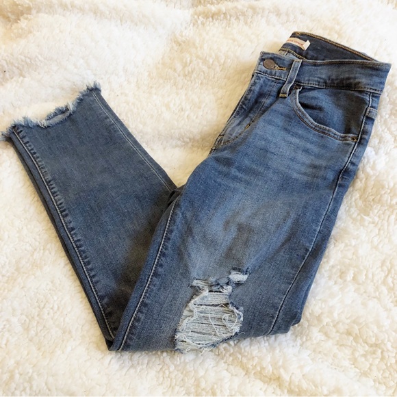 Levi’s 724 Straight Leg Medium Wash Distressed Jeans Size 24 - Picture 11 of 11